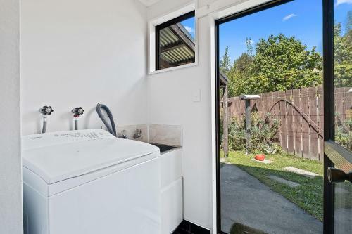 Haven On Heuchan - Wanaka Holiday Home