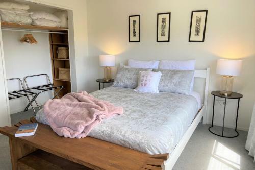 Rose Garden Cottage In Central Wanaka