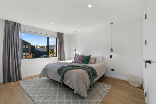 Kapuka Stays - Wanaka Holiday Home