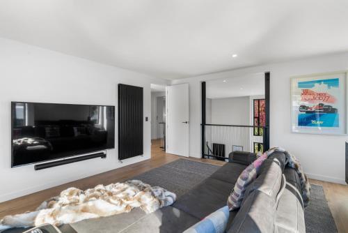 Kapuka Stays - Wanaka Holiday Home
