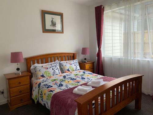 Silverdale Green Valley Holiday House