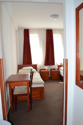 Hostal Althann Vend�gh�z �s Konferencia K�zpont