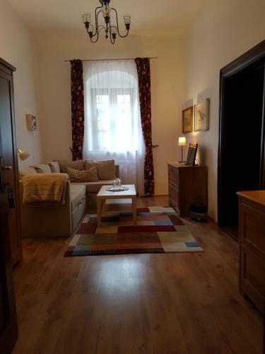 Bed & Breakfast Gomb�s K�ria Mension