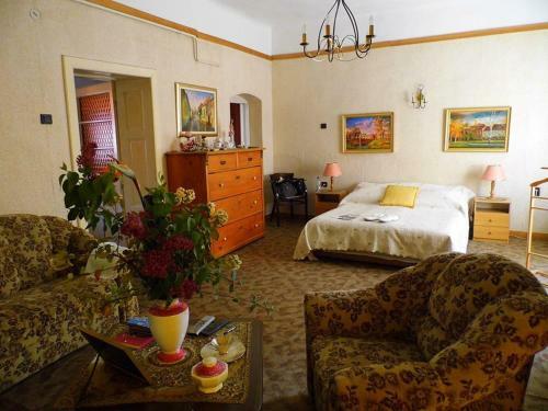Bed & Breakfast F�nagy �s Walter Vend�g- �s Borh�z