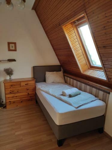 Hostal F�vesi Vend�gh�z