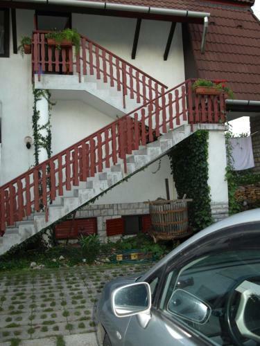 Hostal F�vesi Vend�gh�z