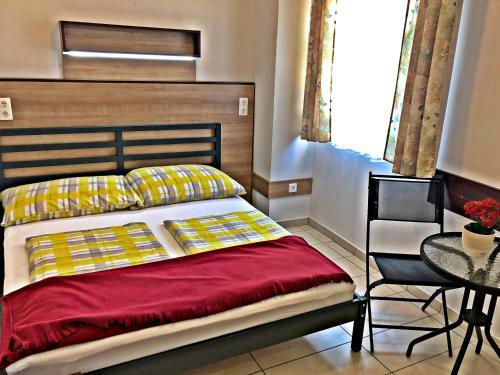 Hostal S�le Apartments & Rooms