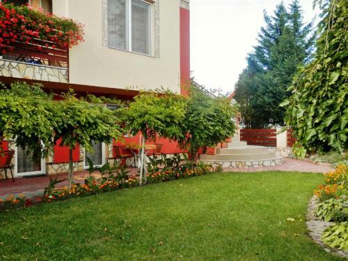 Hostal Veronika Villa