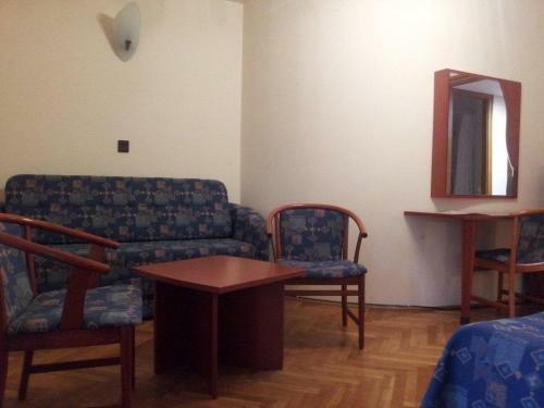 Fenyves Hotel B�k�scsaba