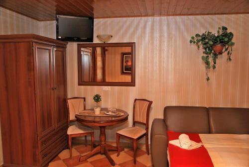 Motel Ber�nyi Fogad�