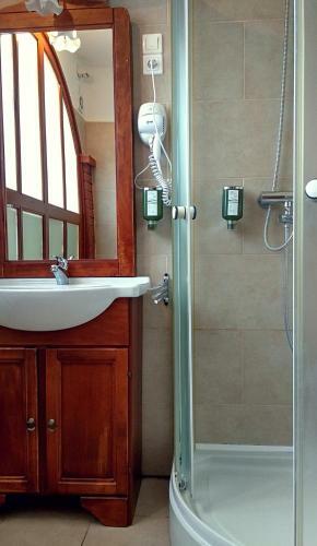 Hostal Villa Teleki
