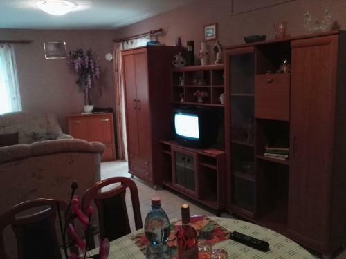 Kis-barbara Apartman