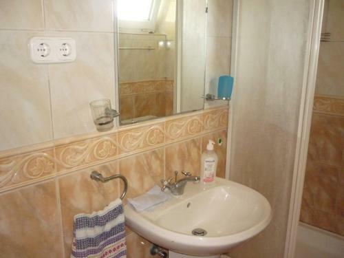 Kis-barbara Apartman