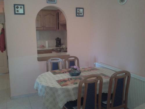 Kis-barbara Apartman