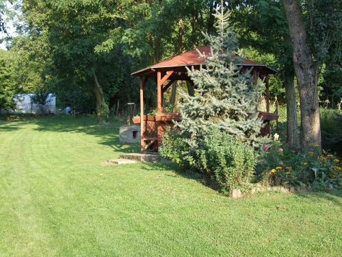 Apartamento Ibolya Vend�gh�z