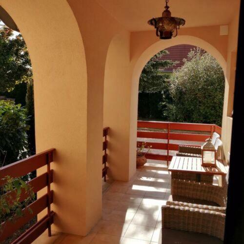 Hajnalka Apartmanh�z