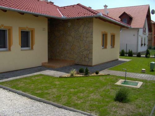 Petra Apartmanh�z