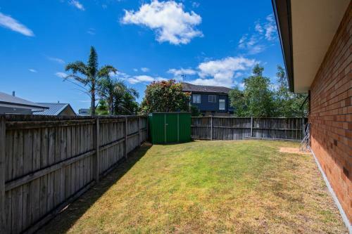 Bream Bay Family Bach - Ruakaka Holiday Home