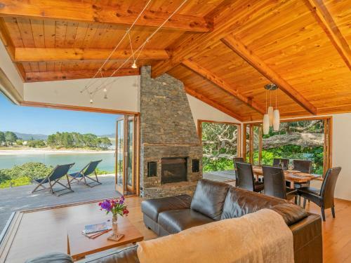 Te Whare Rakau - Tairua Holiday Home