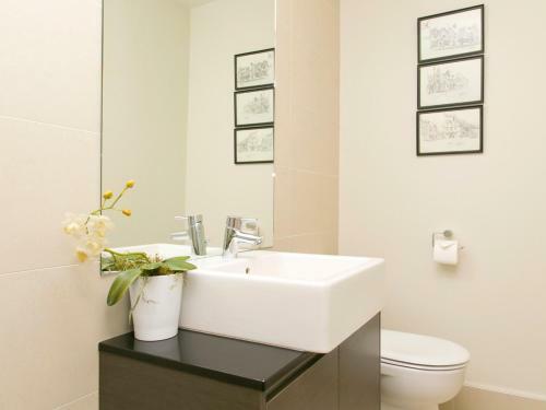 The Boathouse - Taupo Holiday Apartment
