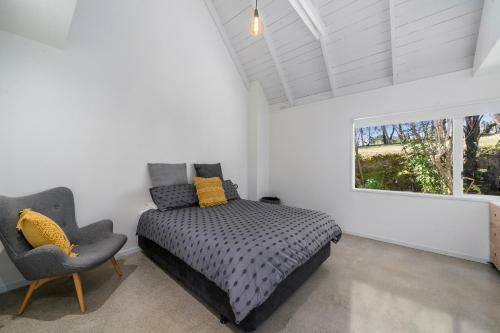 The House - The Lodge Te Horo