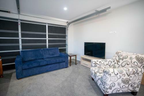 Relax On Rodeo - Te Anau Holiday Home