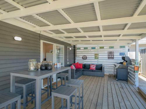 The Bach - Whangamata Holiday Property