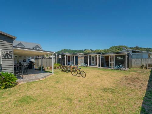 The Bach - Whangamata Holiday Property