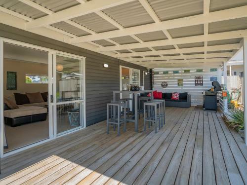 The Bach - Whangamata Holiday Property