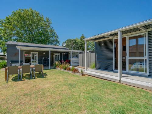 The Bach - Whangamata Holiday Property