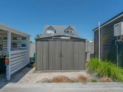 The Bach - Whangamata Holiday Property