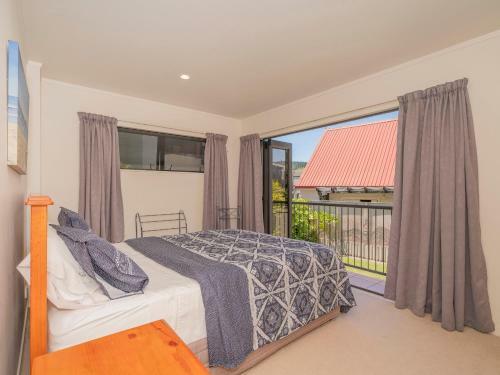 Harbourside Haven - Whangamata Holiday Home