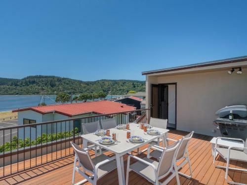 Harbourside Haven - Whangamata Holiday Home