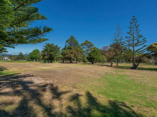 Greenside Getaway - Whangamata Holiday Home