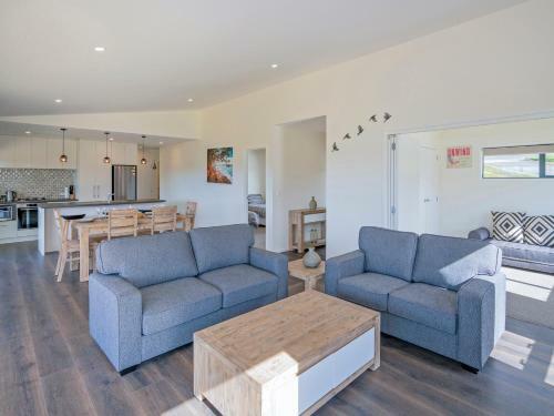 Peace And Paradise - Whitianga Holiday Home