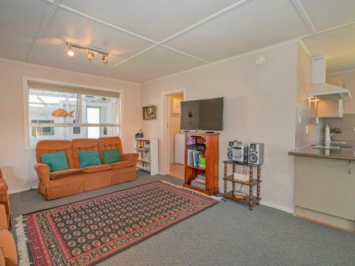 A Whiti Delight - Whitianga Holiday Home