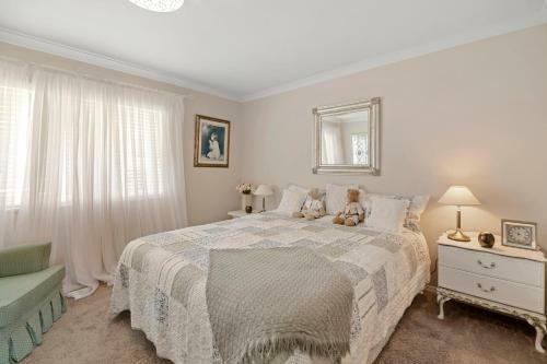 The Castle - Tauranga Holiday Home