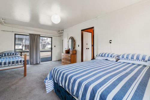Downtown Mountview - Mt Maunganui Holiday Home