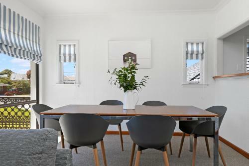 Pitau Paradise - Mt Maunganui Holiday Home