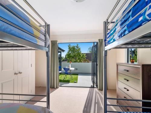 Holdens Bay Retreat - Rotorua Holiday Home