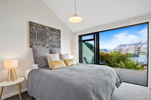 Alpine Gem. Uninterrupted, Panoramic Views