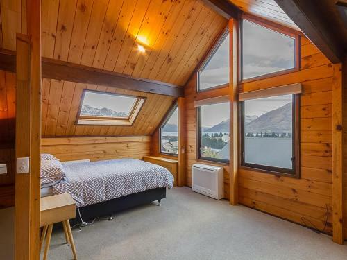 Sublime Escape - Queenstown Holiday Home