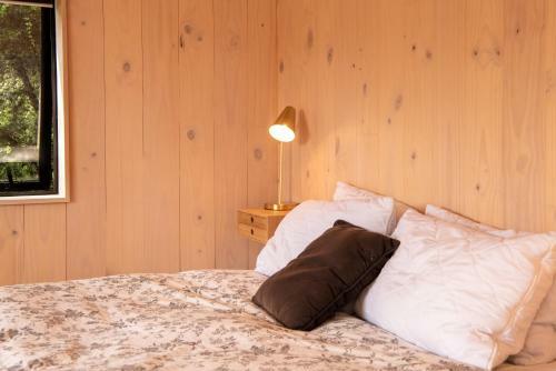 Bellbird Bach - Akaroa Holiday House