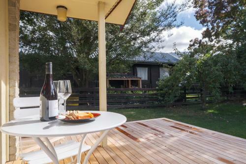 Rees On Reid - Arrowtown Holiday Home