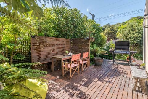 Totara Cottage - Akaroa Holiday Home