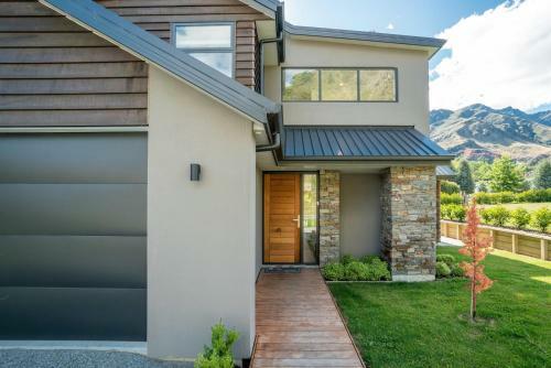 Mountain View Villa - Arrowtown Holiday Home