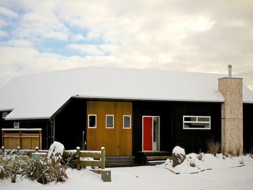 Spa Chillax - Ohakune Holiday Home