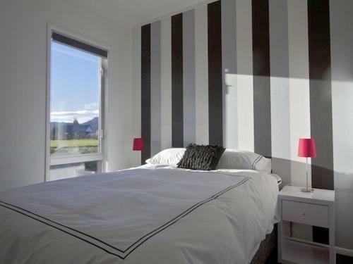 Spa Chillax - Ohakune Holiday Home