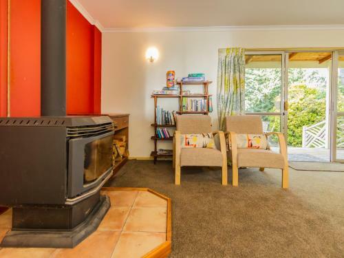 Raetihi Garden Spa Villa - Raetihi Holiday Home