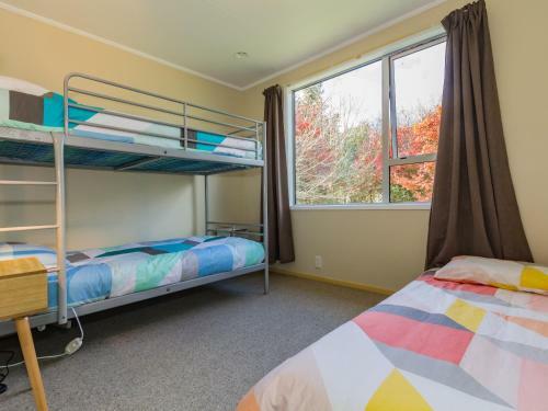 Raetihi Garden Spa Villa - Raetihi Holiday Home